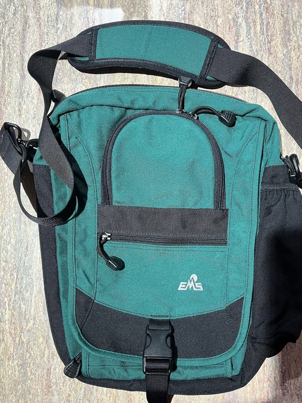 Eastern Mountain Sports Green Crossbody Sling Bag